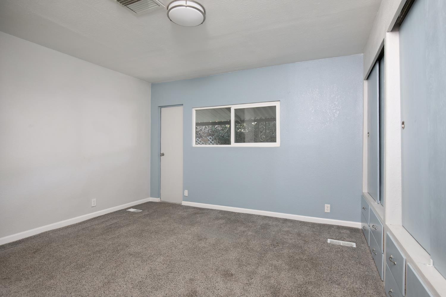 1272 Villa Ave #92, Clovis, CA 93612