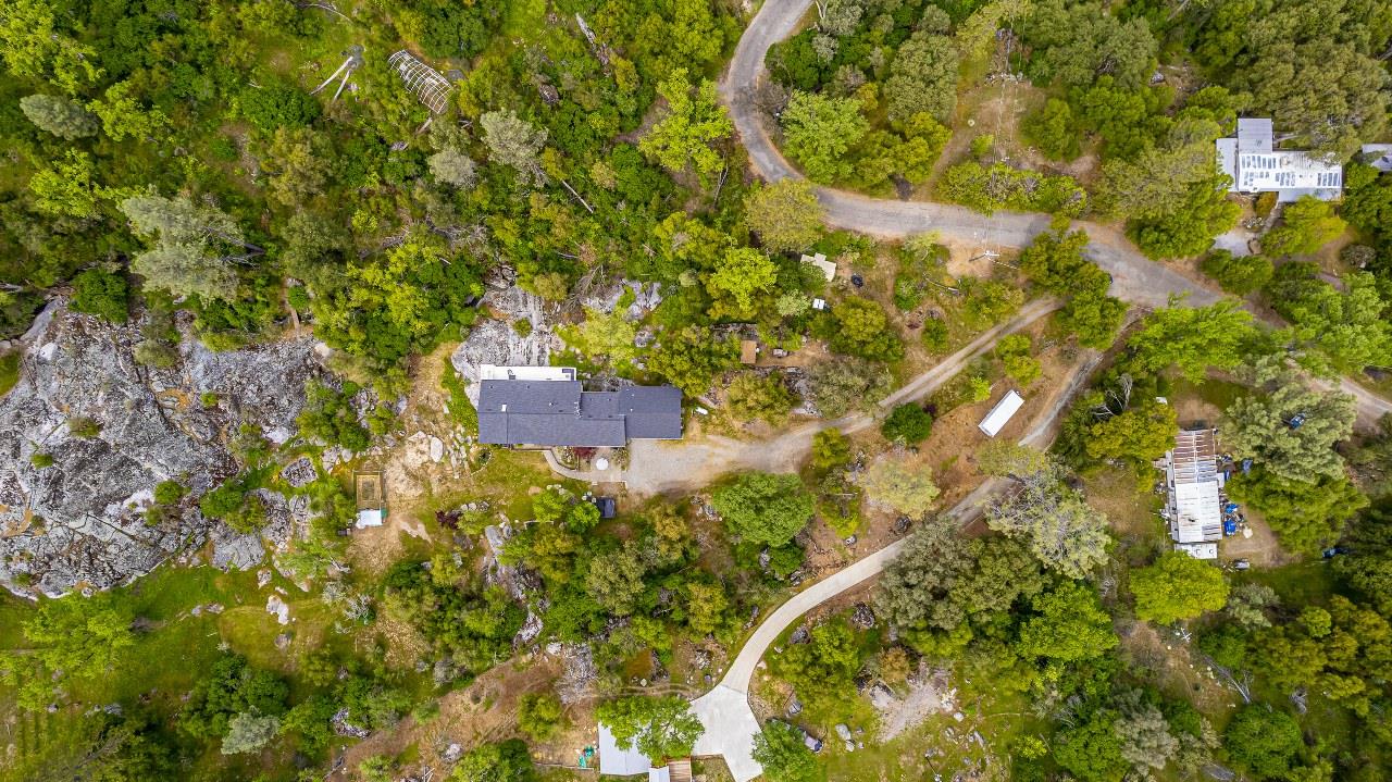 50622 Critter Creek Ln, Oakhurst, CA 93644
