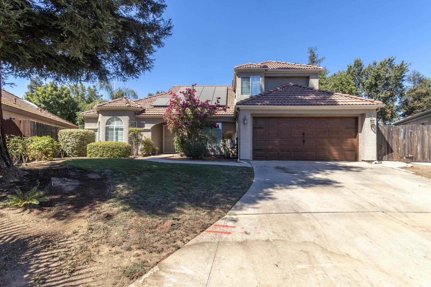 6257 N Capri Ct, Fresno, CA 93711