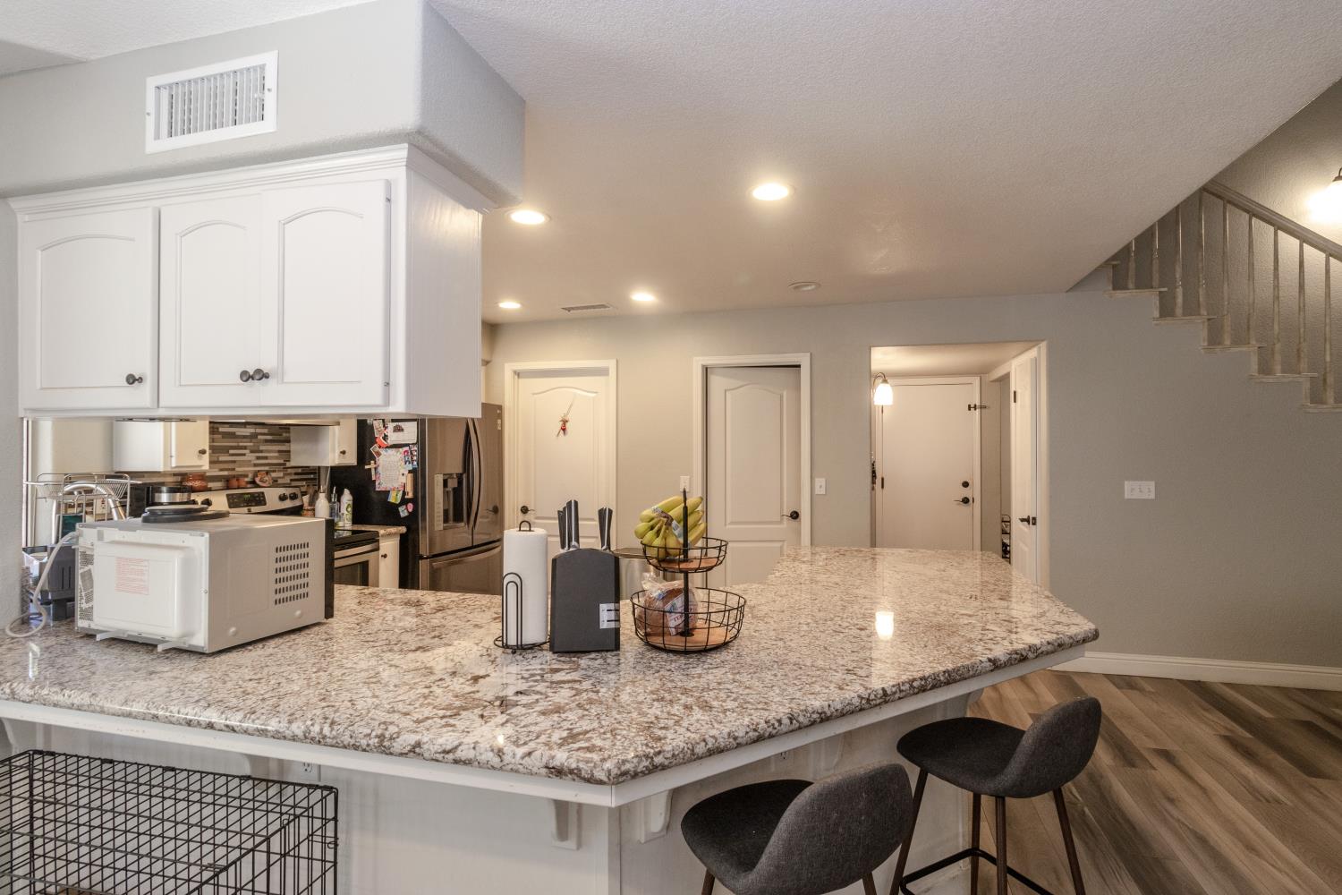 6257 N Capri Ct, Fresno, CA 93711