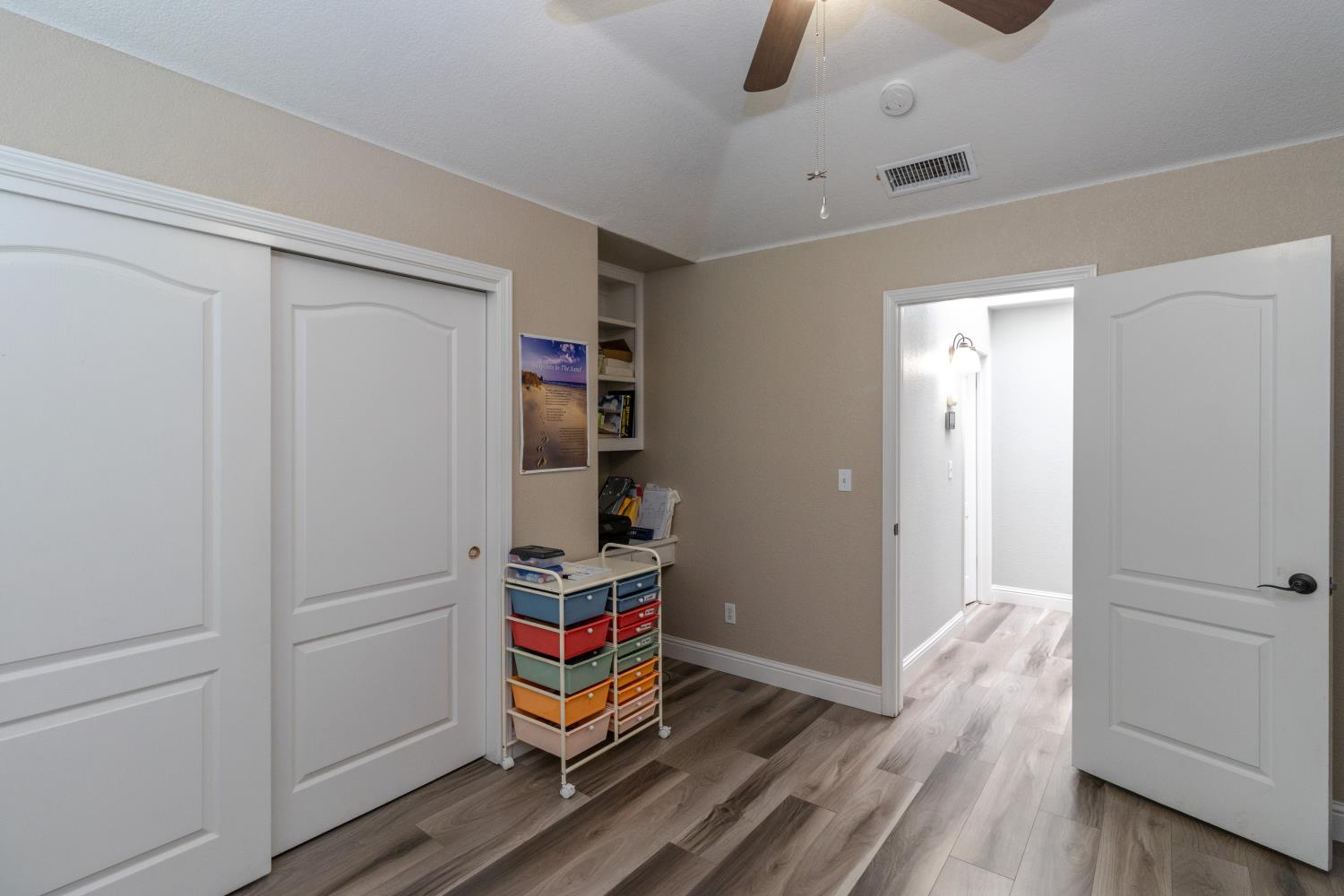 6257 N Capri Ct, Fresno, CA 93711
