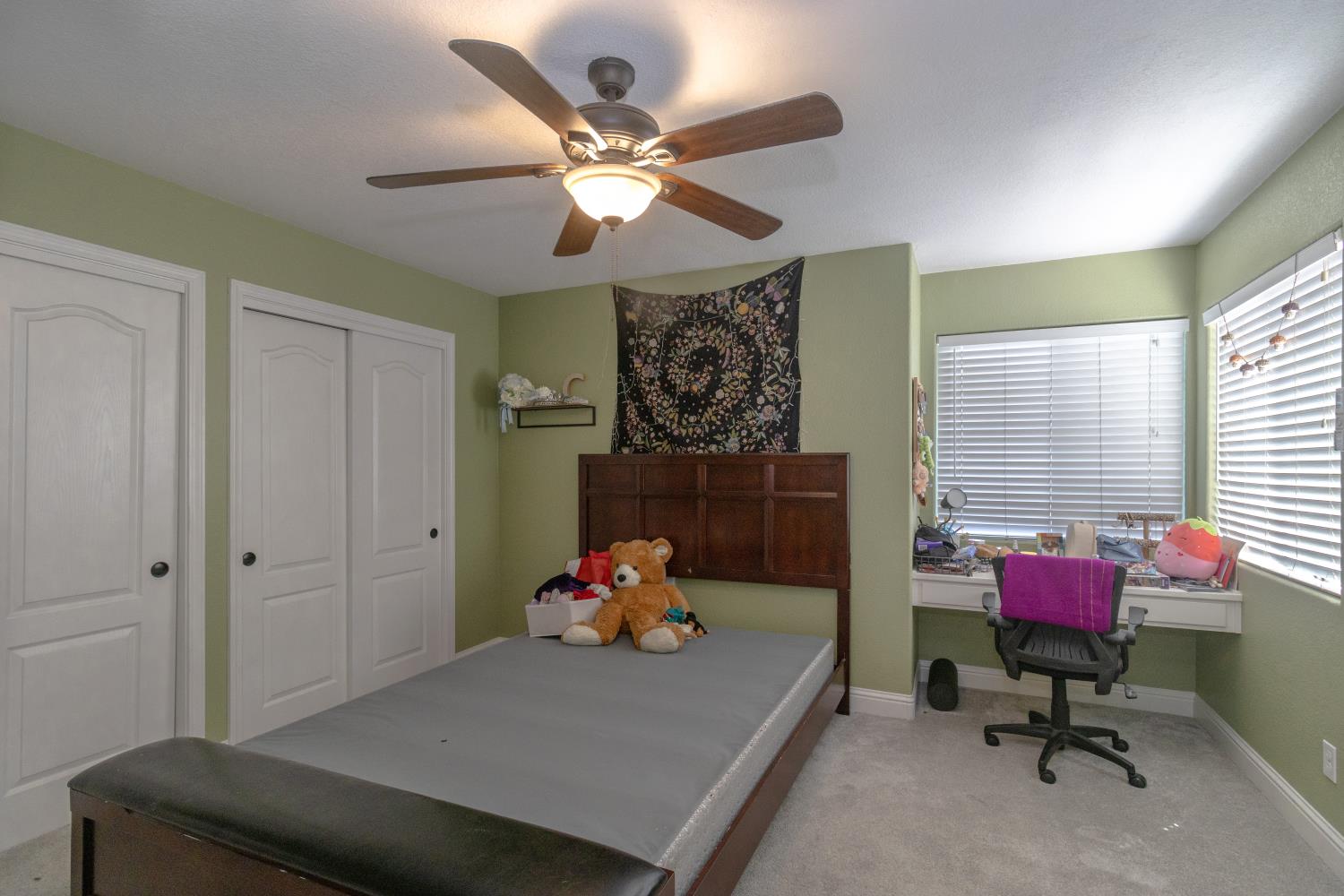 6257 N Capri Ct, Fresno, CA 93711
