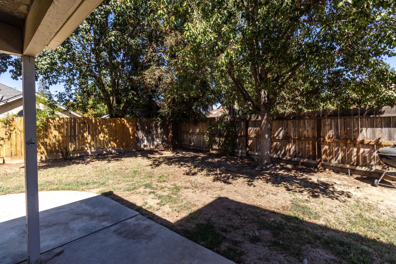 6257 N Capri Ct, Fresno, CA 93711