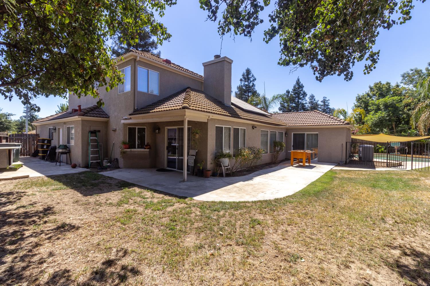 6257 N Capri Ct, Fresno, CA 93711