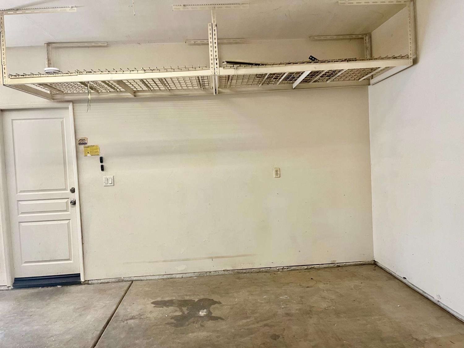 2392 S Playa, Fresno, CA 93727