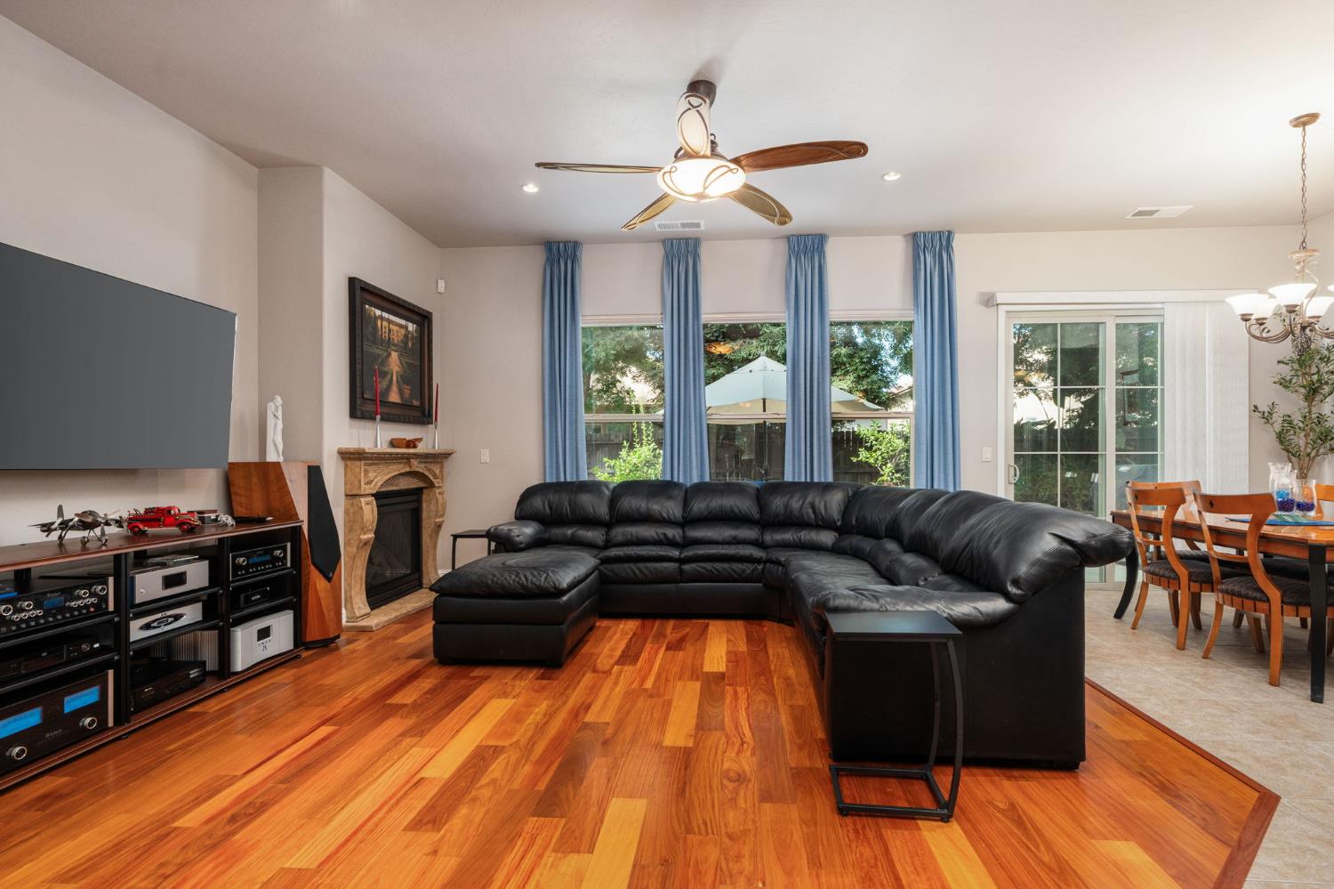 11361 N Via Verona Way, Fresno, CA 93730