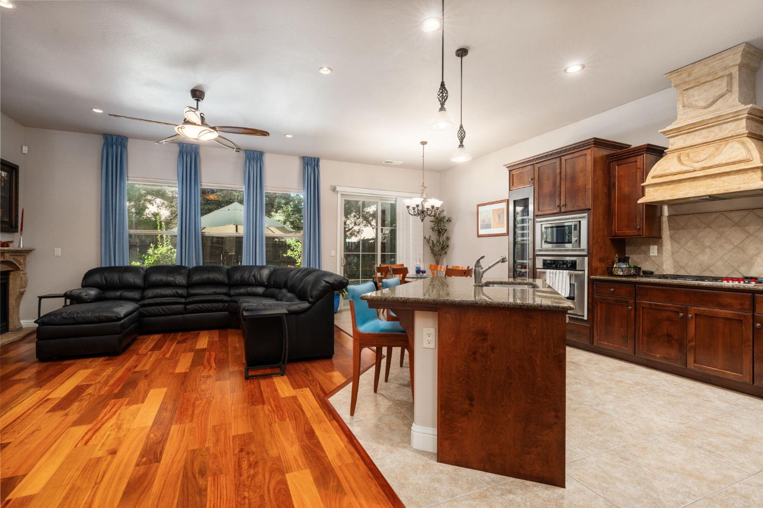 11361 N Via Verona Way, Fresno, CA 93730