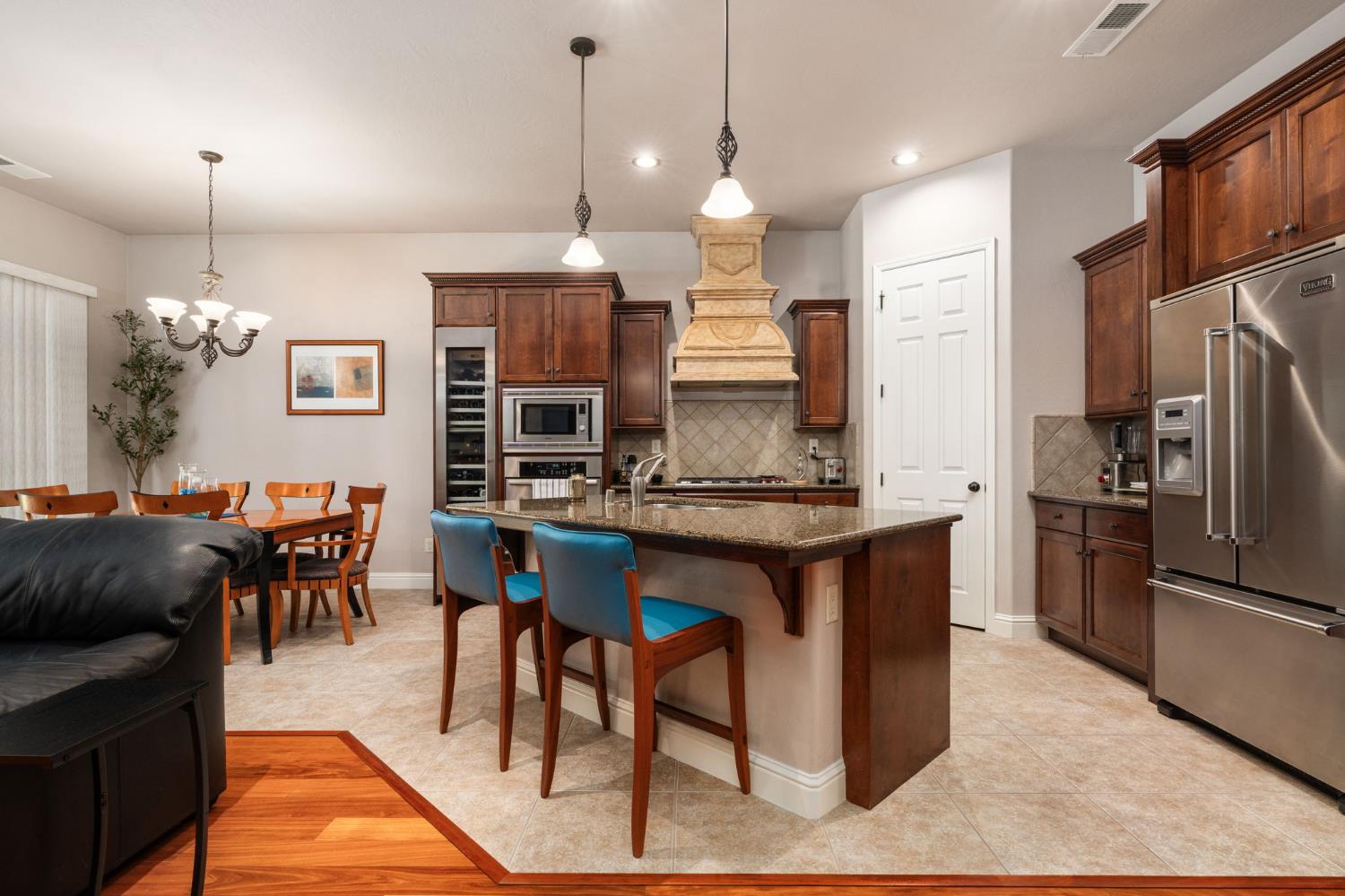 11361 N Via Verona Way, Fresno, CA 93730