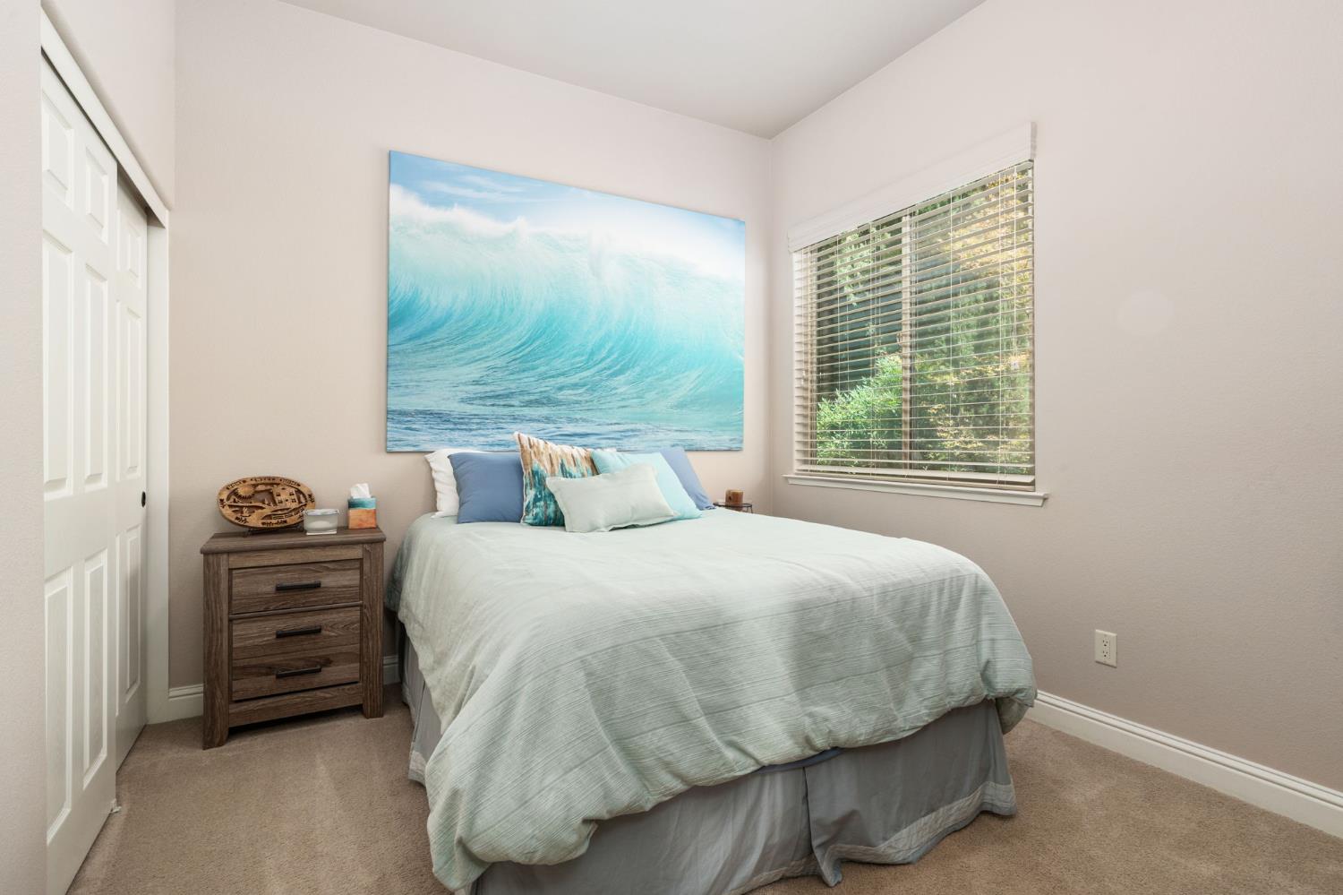 11361 N Via Verona Way, Fresno, CA 93730