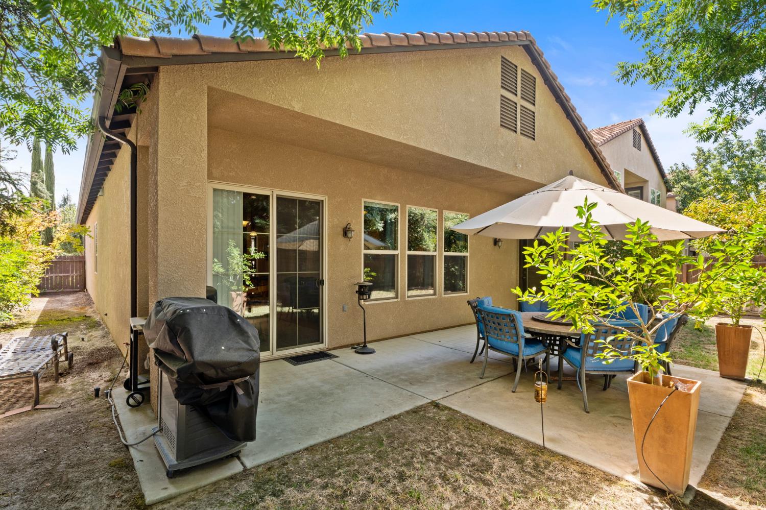 11361 N Via Verona Way, Fresno, CA 93730