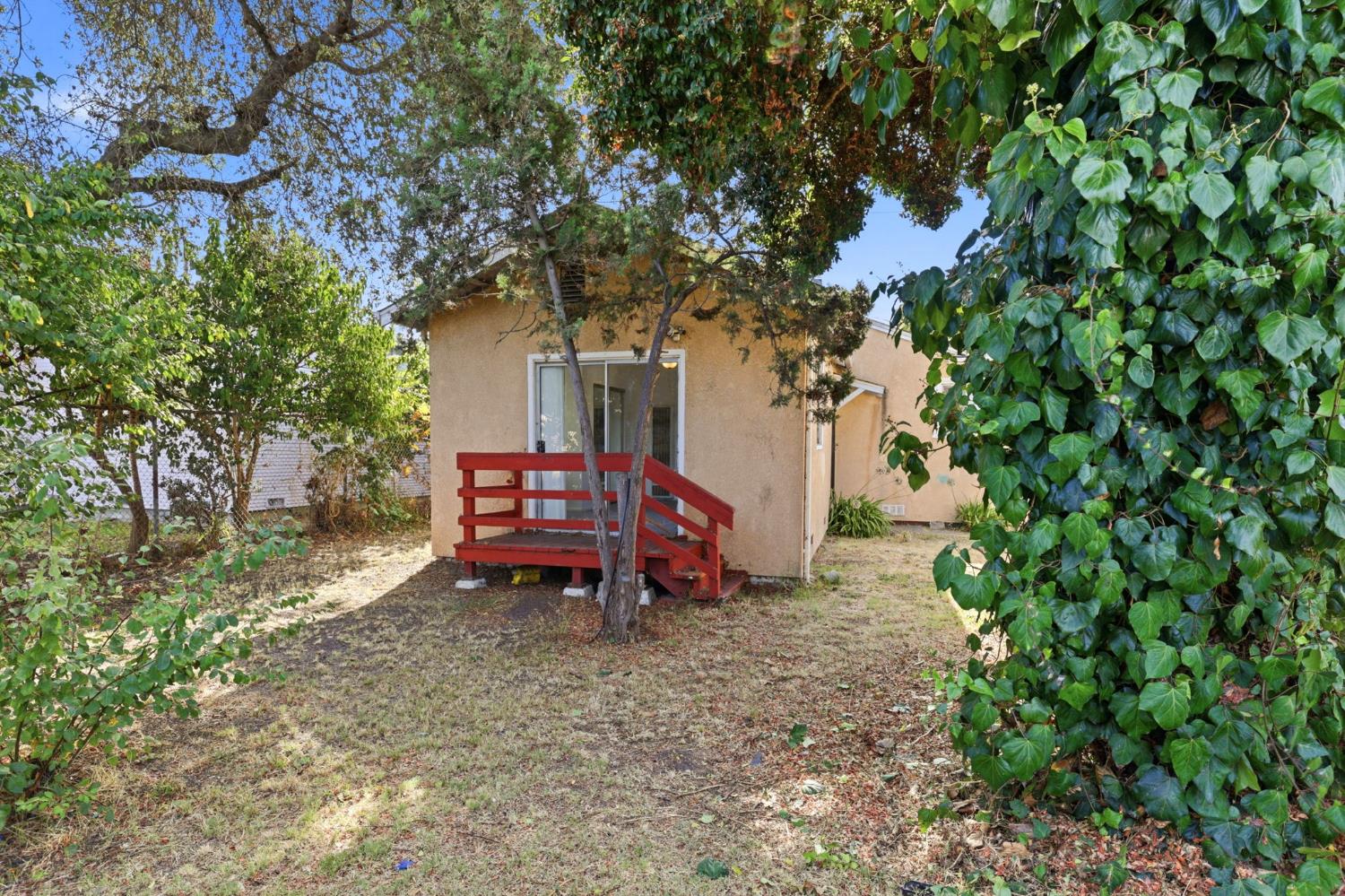 1029 73rd Ave, Oakland, CA 94621