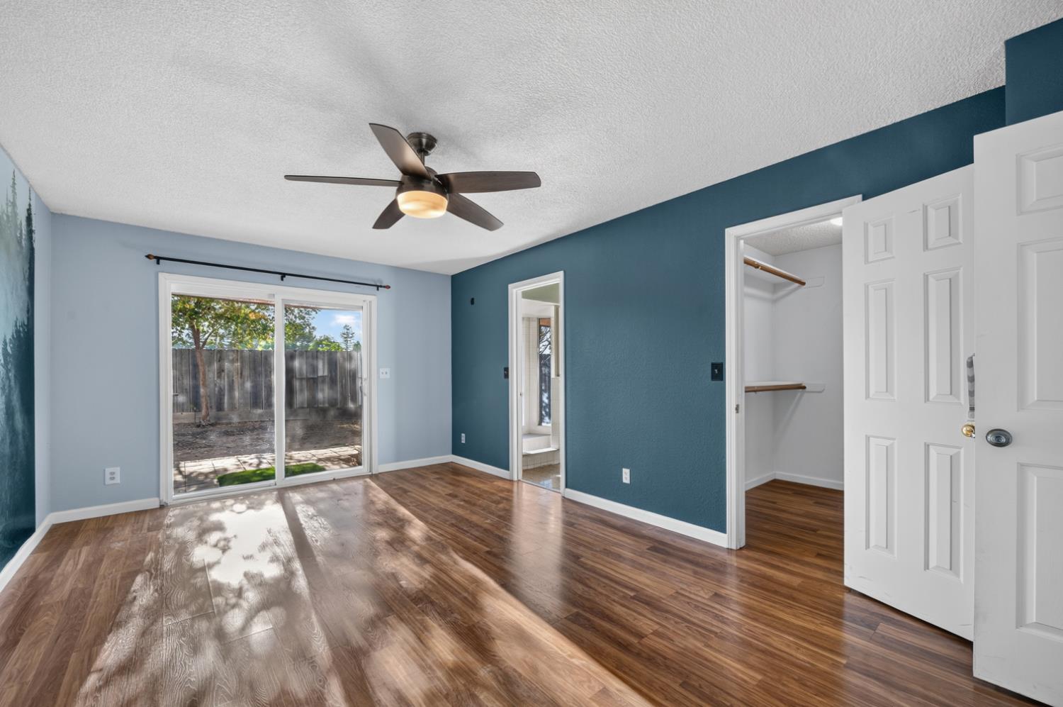 6189 N Cleo Ave, Fresno, CA 93722