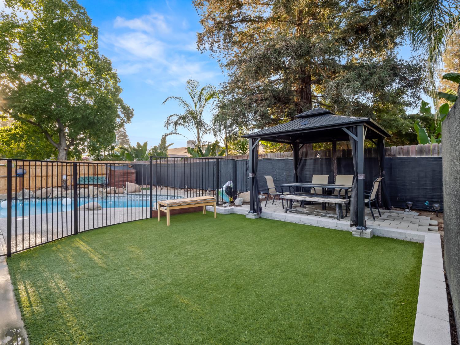 146 W Portland Ave, Fresno, CA 93711