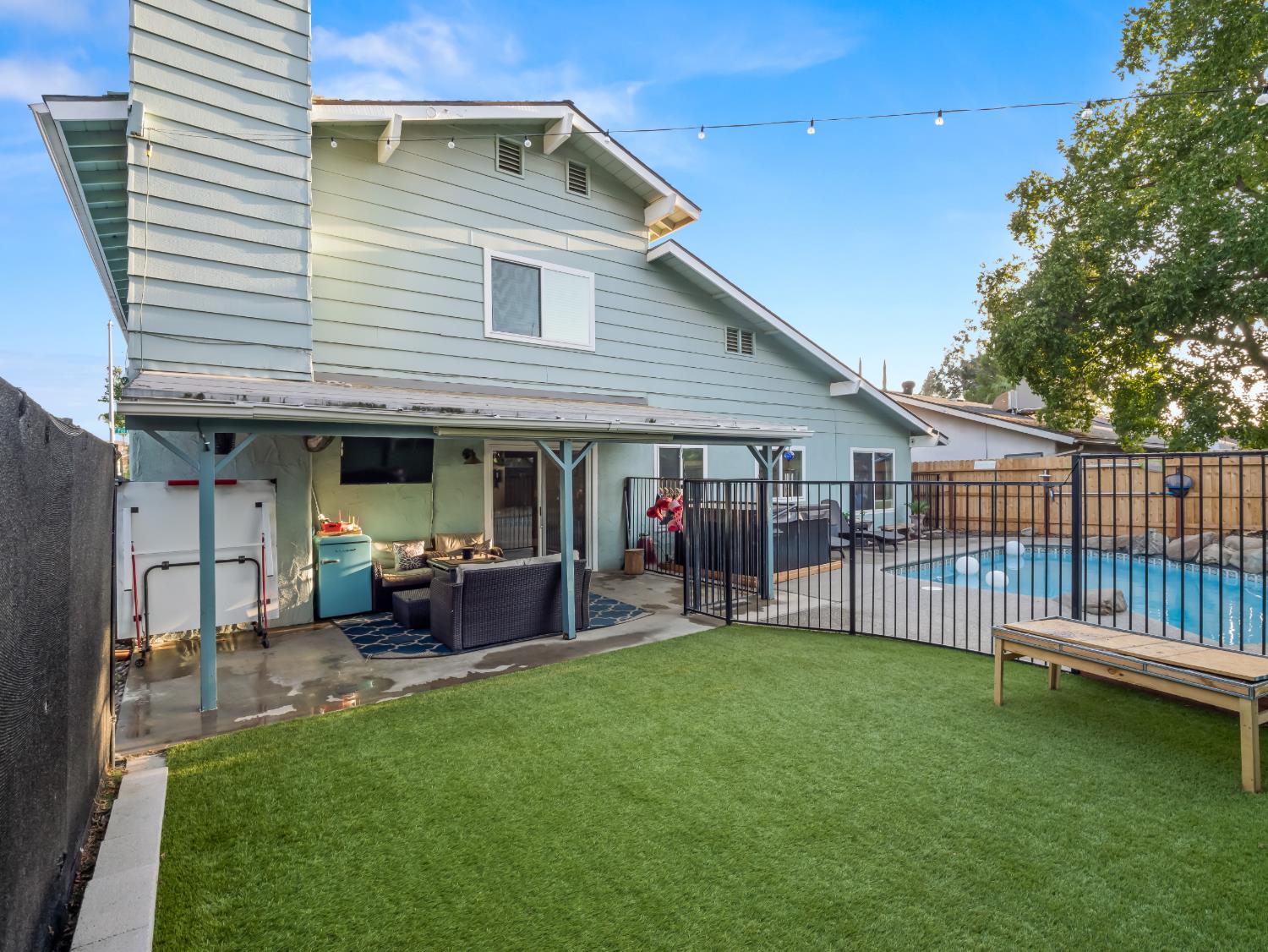 146 W Portland Ave, Fresno, CA 93711