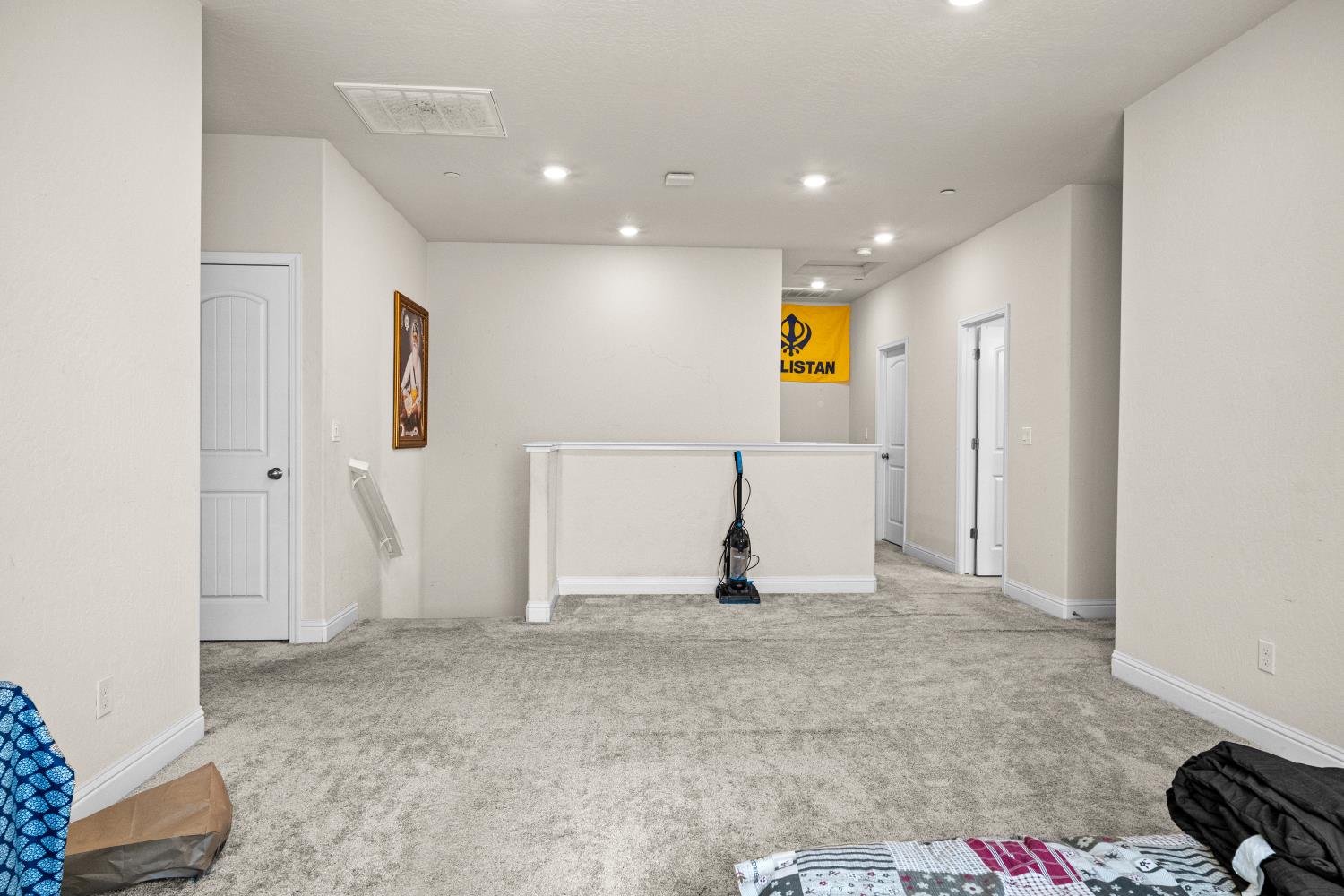 1637 N State St, Fresno, CA 93722