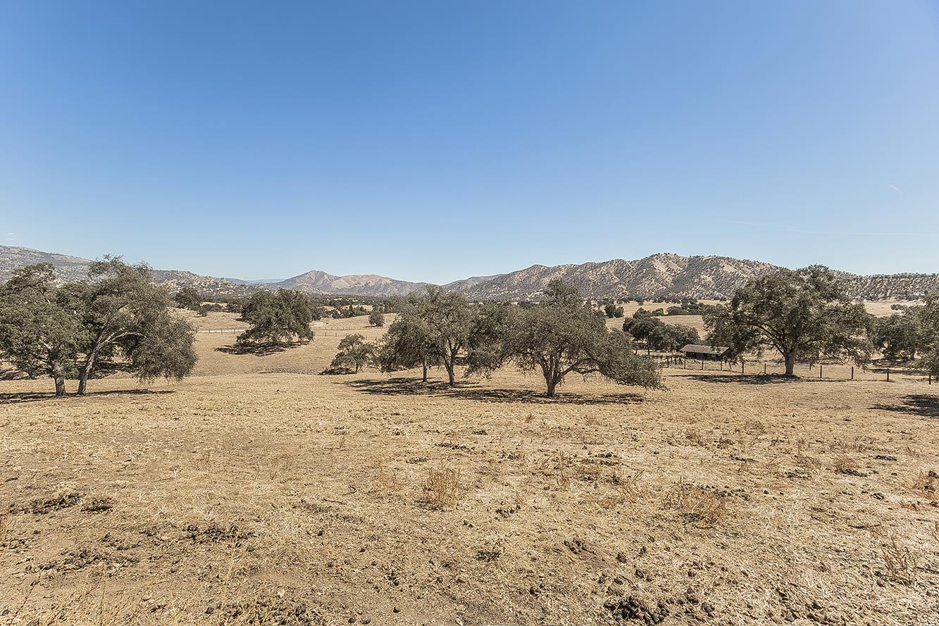 20100 Tollhouse (Loper Valley Rd) Rd, Clovis, CA 93619