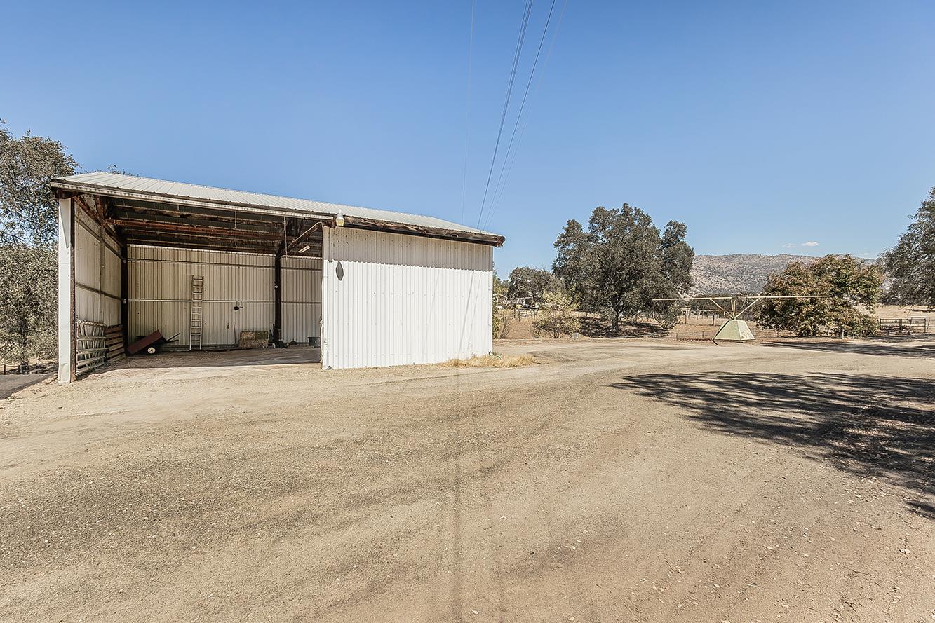 20100 Tollhouse (Loper Valley Rd) Rd, Clovis, CA 93619
