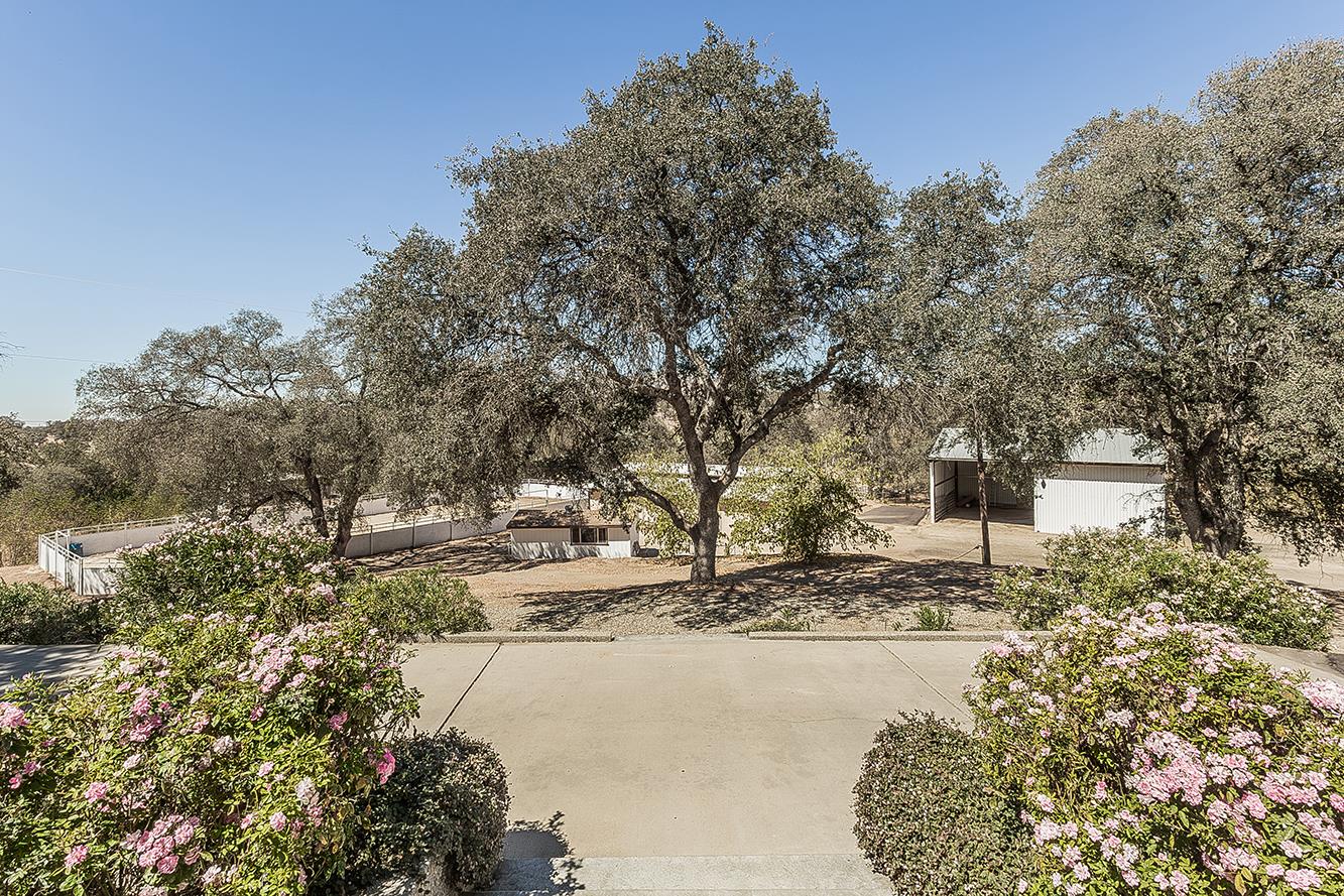 20100 Tollhouse (Loper Valley Rd) Rd, Clovis, CA 93619