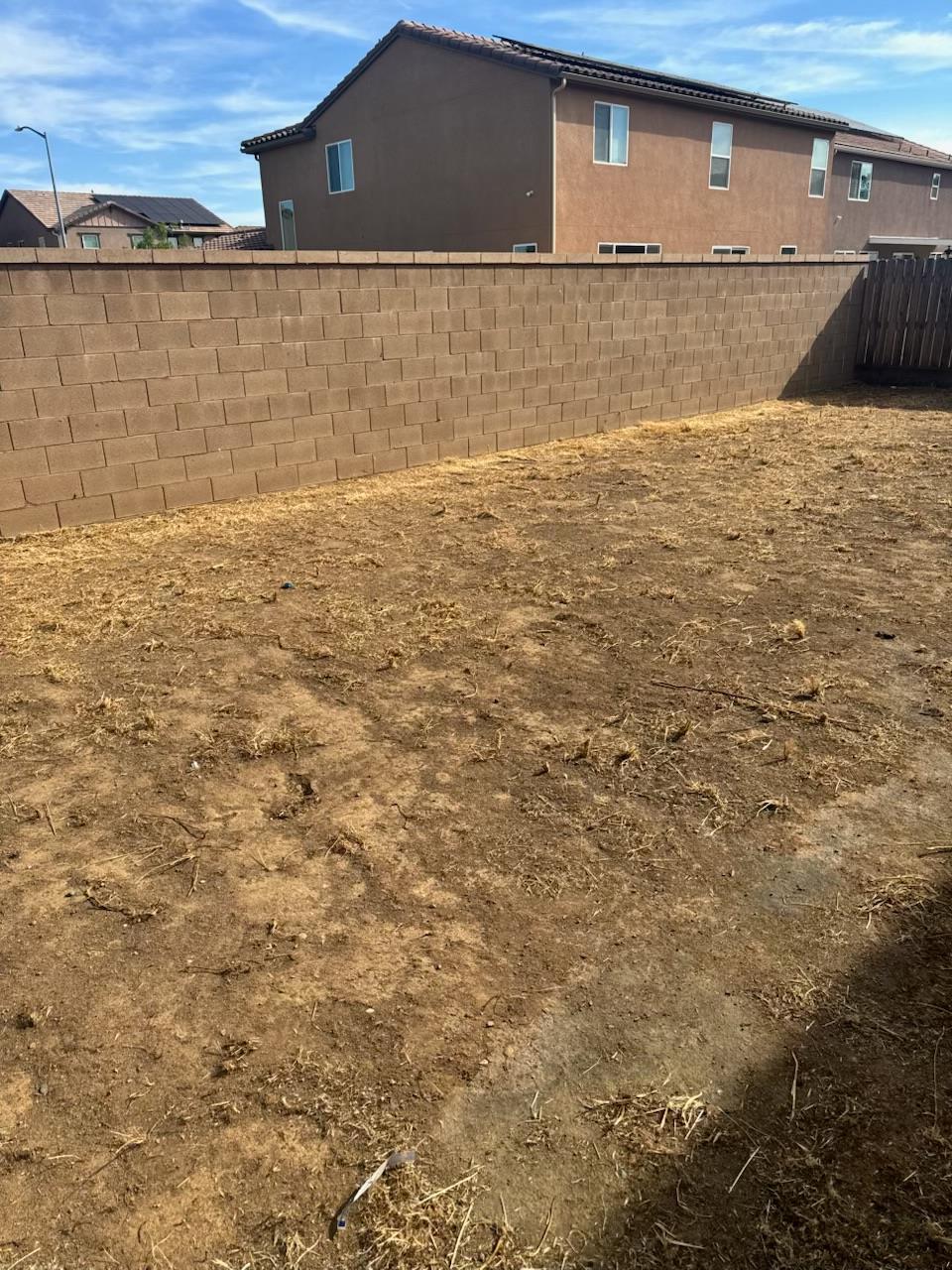 6622 E Berkeley Ave, Fresno, CA 93727