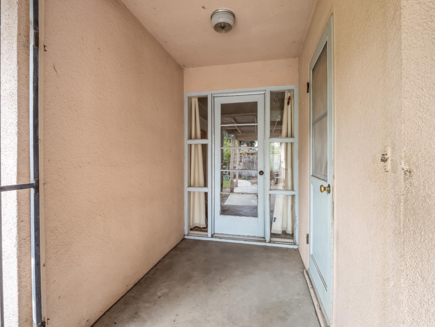 2014 E Simpson Ave E, Fresno, CA 93703