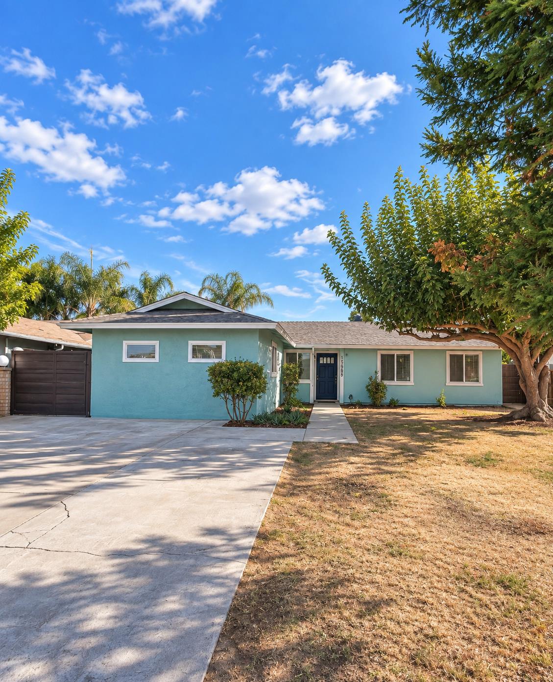 15985 Edmiston Ave, Ivanhoe, CA 93235