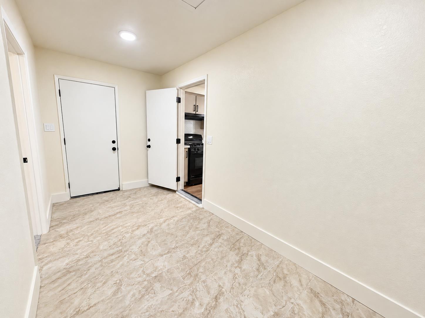 15985 Edmiston Ave, Ivanhoe, CA 93235