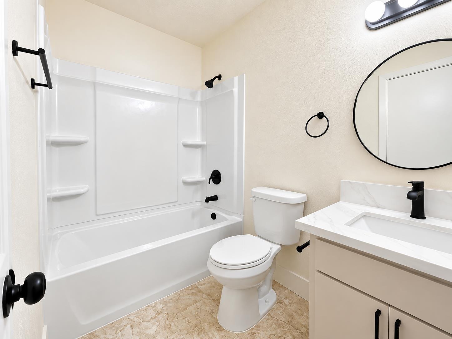 15985 Edmiston Ave, Ivanhoe, CA 93235