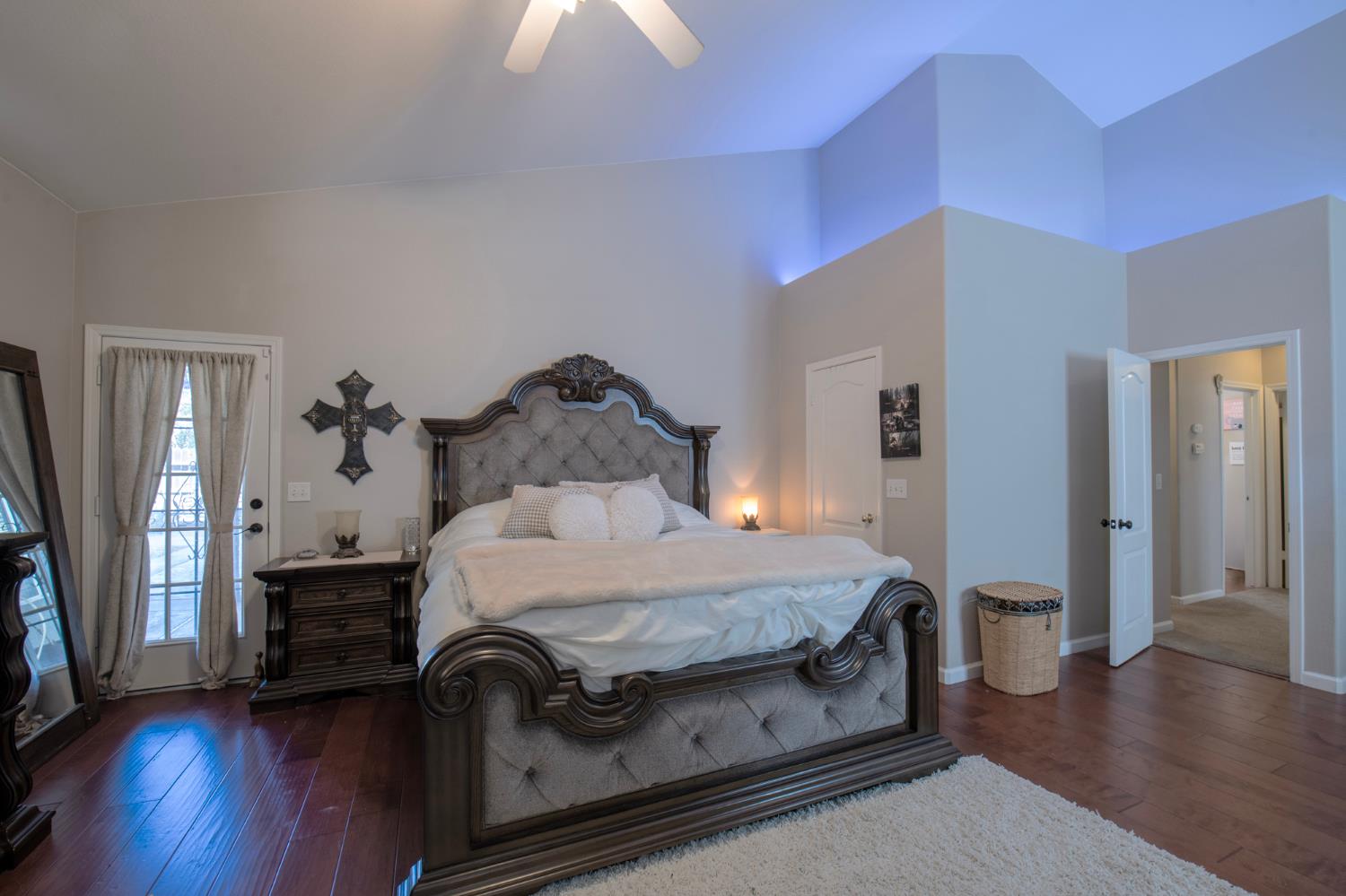 10187 N Price Ave, Fresno, CA 93730