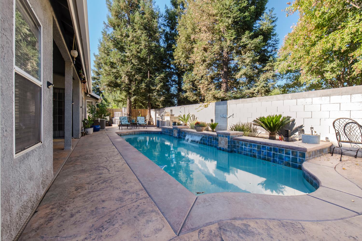 10187 N Price Ave, Fresno, CA 93730