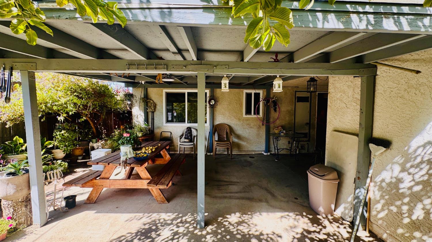 8700 Greenfield Park, Bakersfield, CA 93307