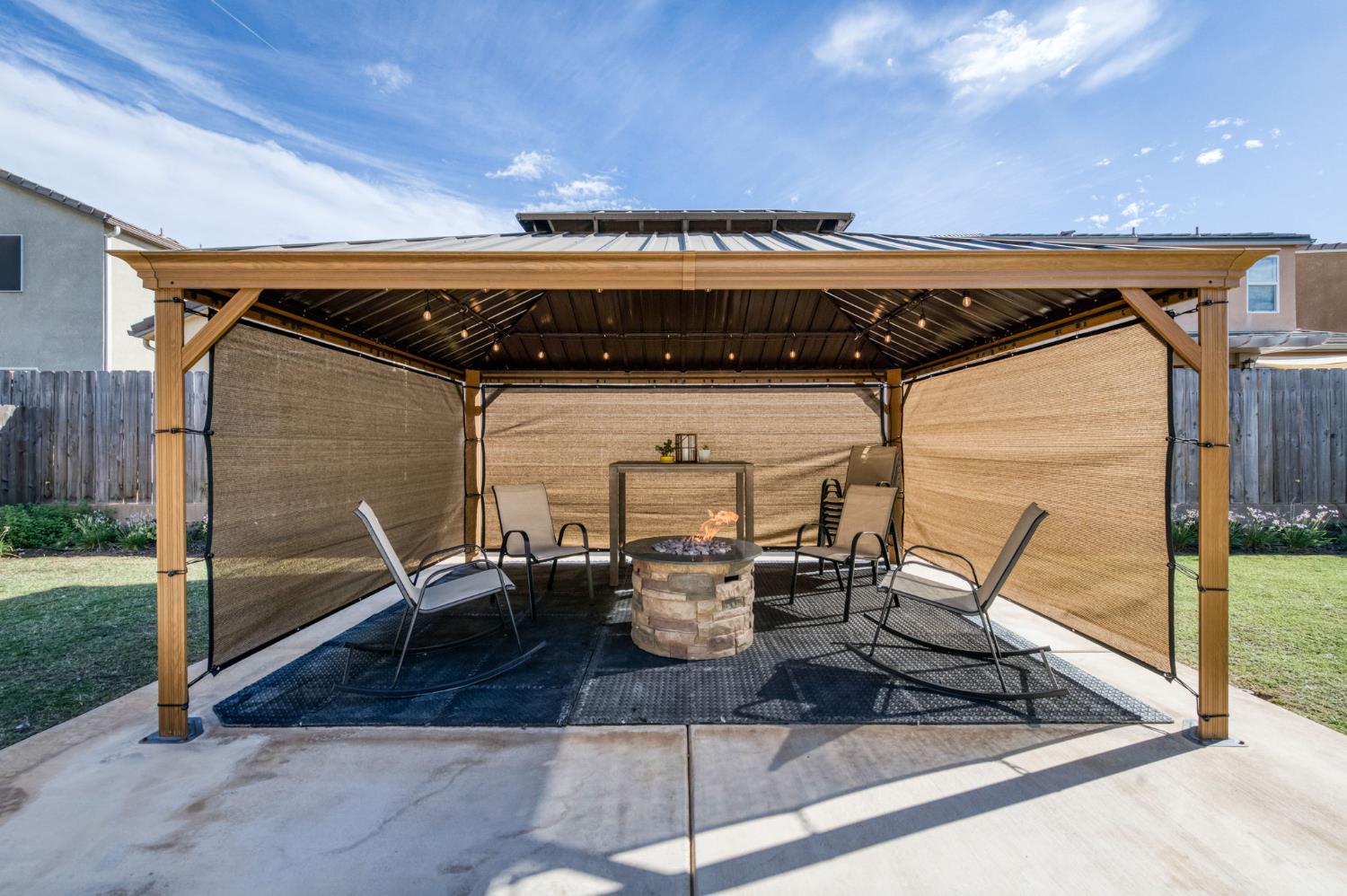 3912 Sussex Ave, Clovis, CA 93619