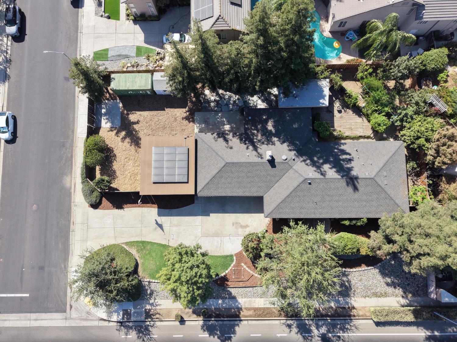 1391 Birch Ave, Clovis, CA 93611