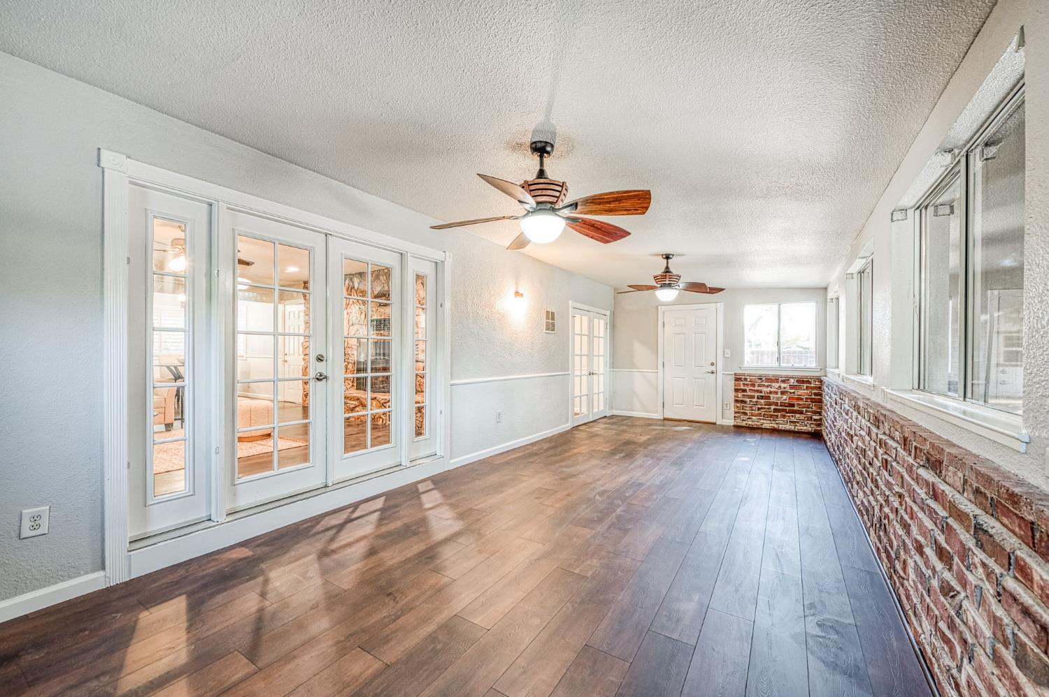 1391 Birch Ave, Clovis, CA 93611
