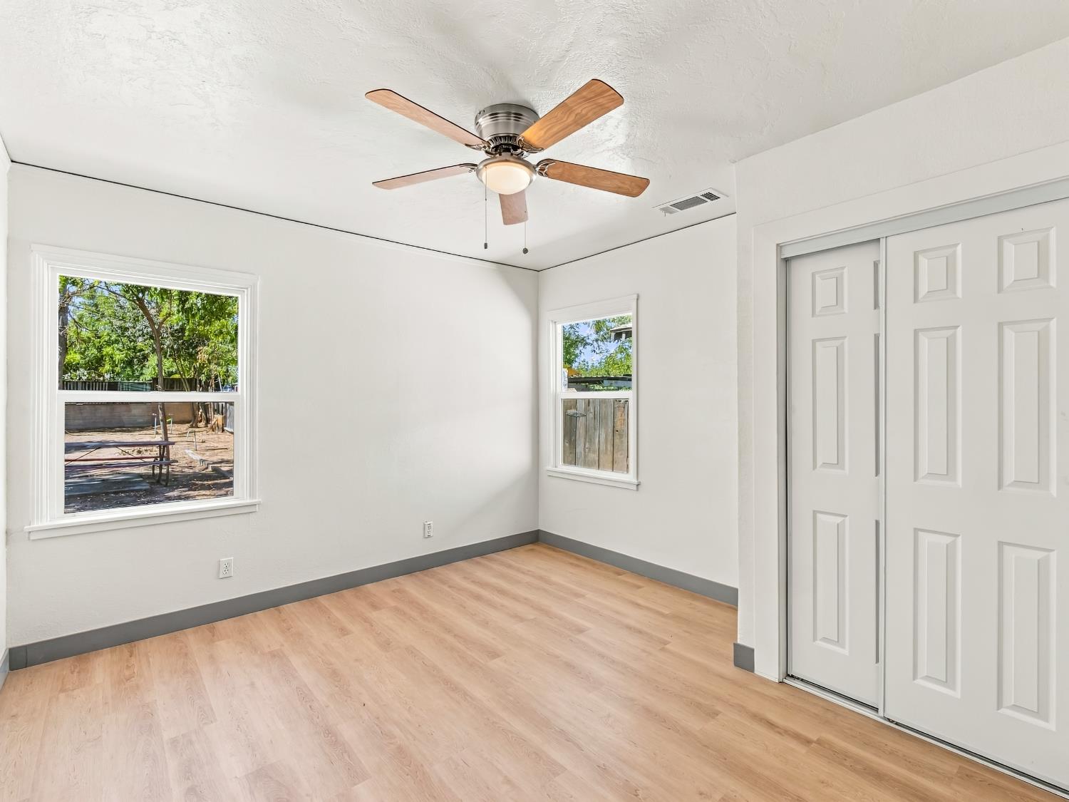 3525 N Del Mar, Fresno, CA 93704