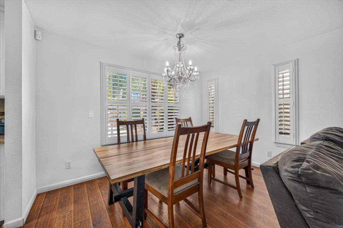 673 Bedford Ave, Clovis, CA 93611