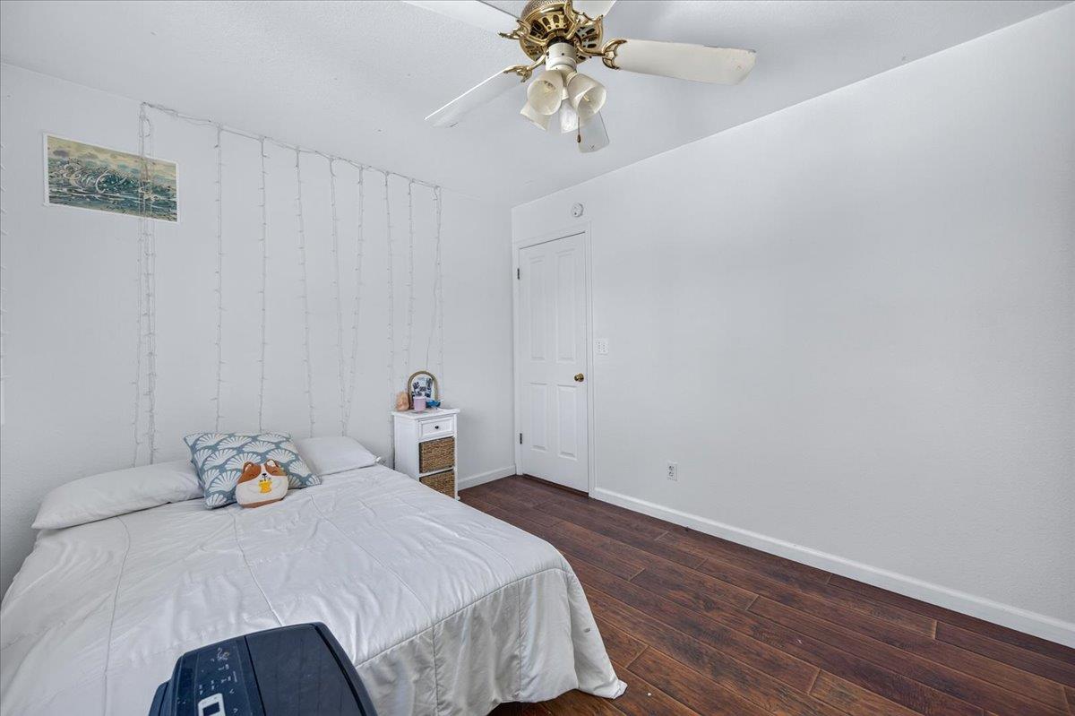 673 Bedford Ave, Clovis, CA 93611