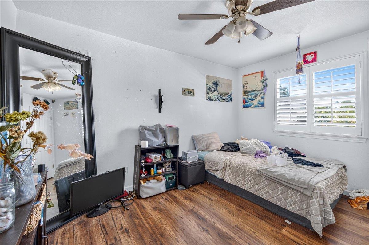 673 Bedford Ave, Clovis, CA 93611