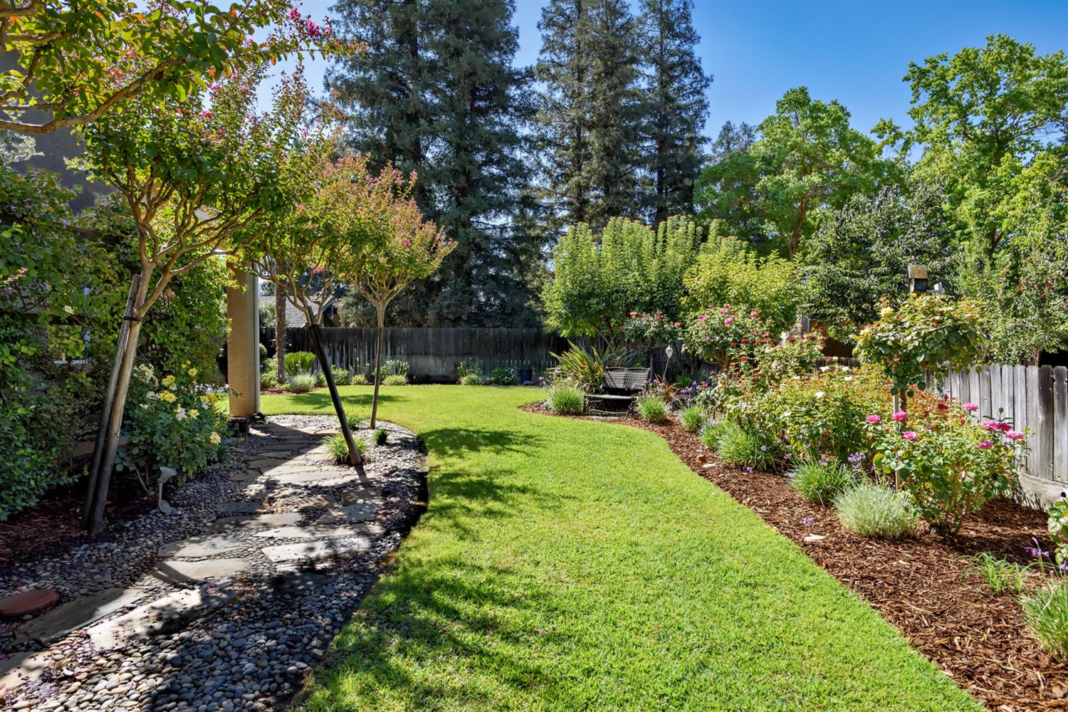 3012 Everglade Ave, Clovis, CA 93619
