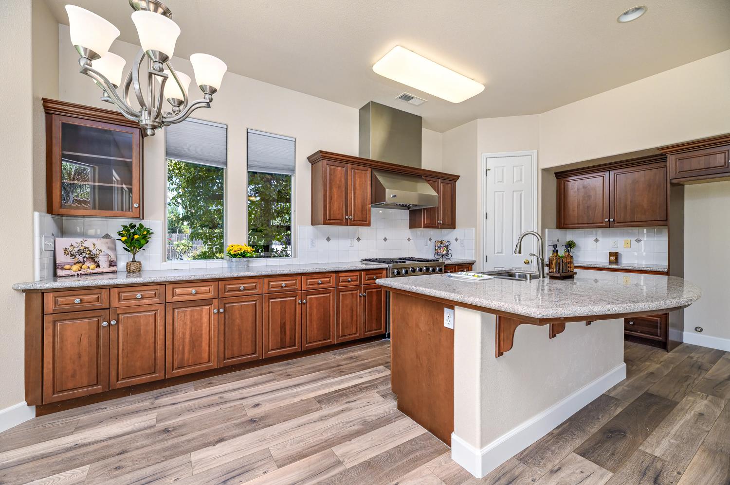 3012 Everglade Ave, Clovis, CA 93619
