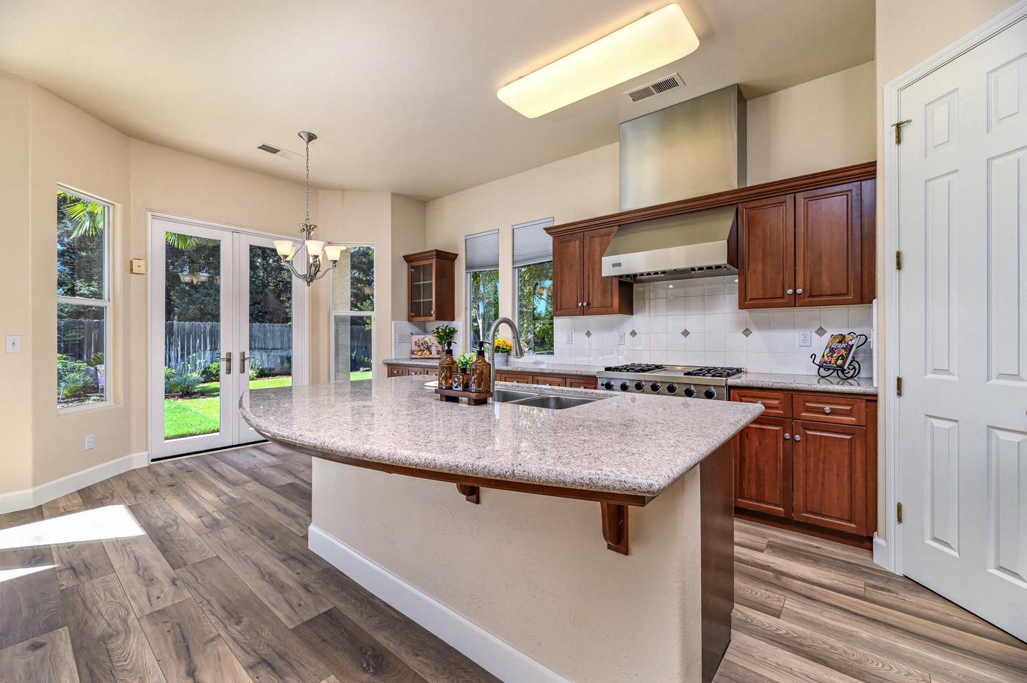 3012 Everglade Ave, Clovis, CA 93619