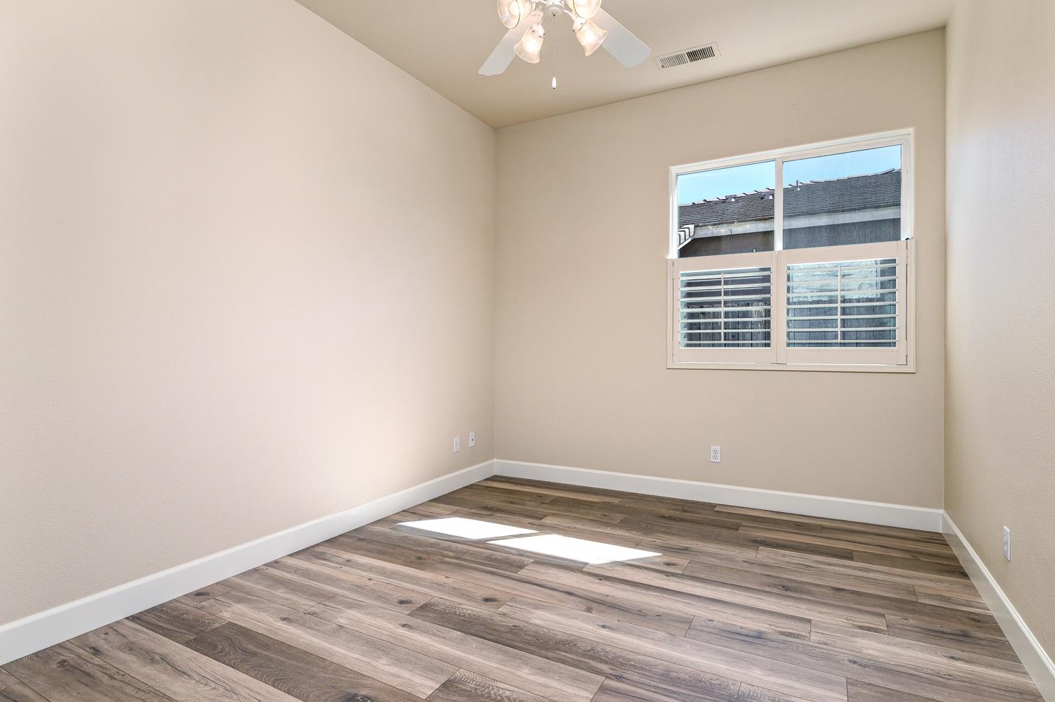 3012 Everglade Ave, Clovis, CA 93619
