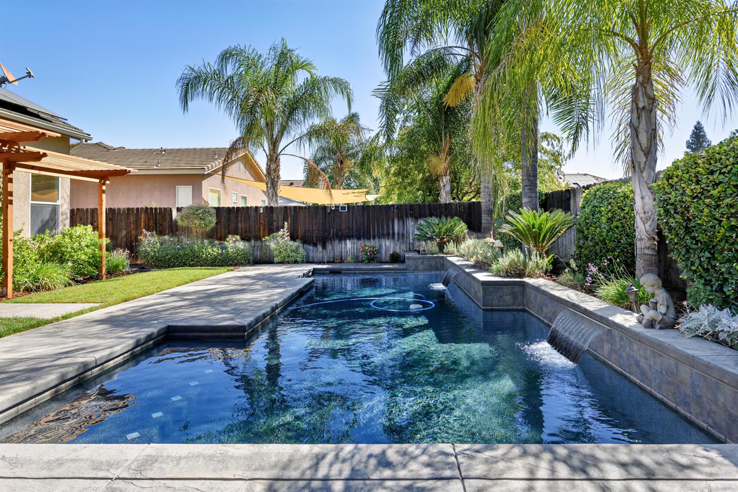 3012 Everglade Ave, Clovis, CA 93619