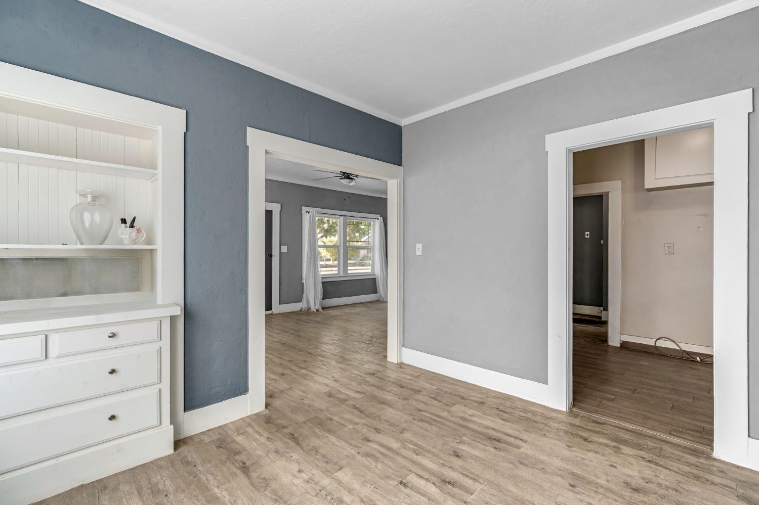 641 E Elizabeth St, Fresno, CA 93728