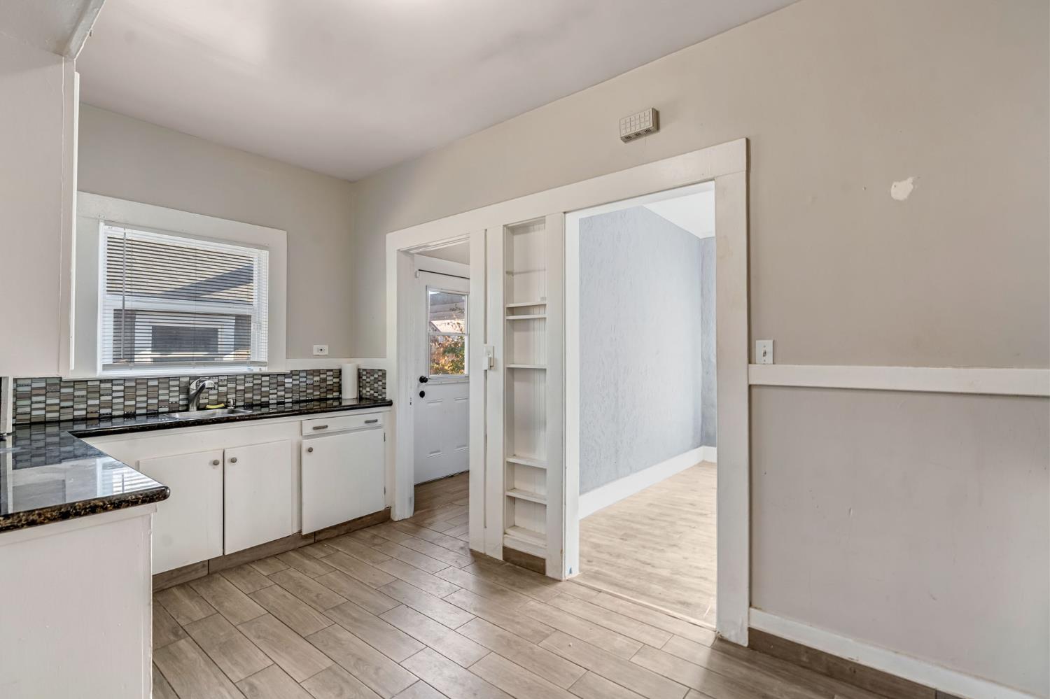 641 E Elizabeth St, Fresno, CA 93728