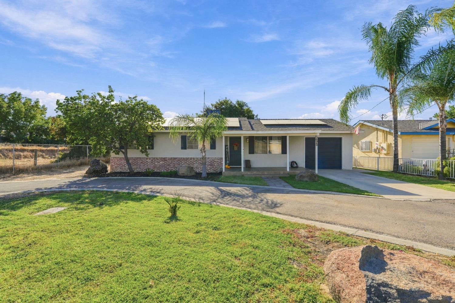 3625 S HIghland Ave, Selma, CA 93662
