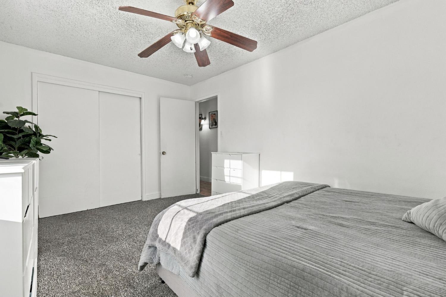 3625 S HIghland Ave, Selma, CA 93662