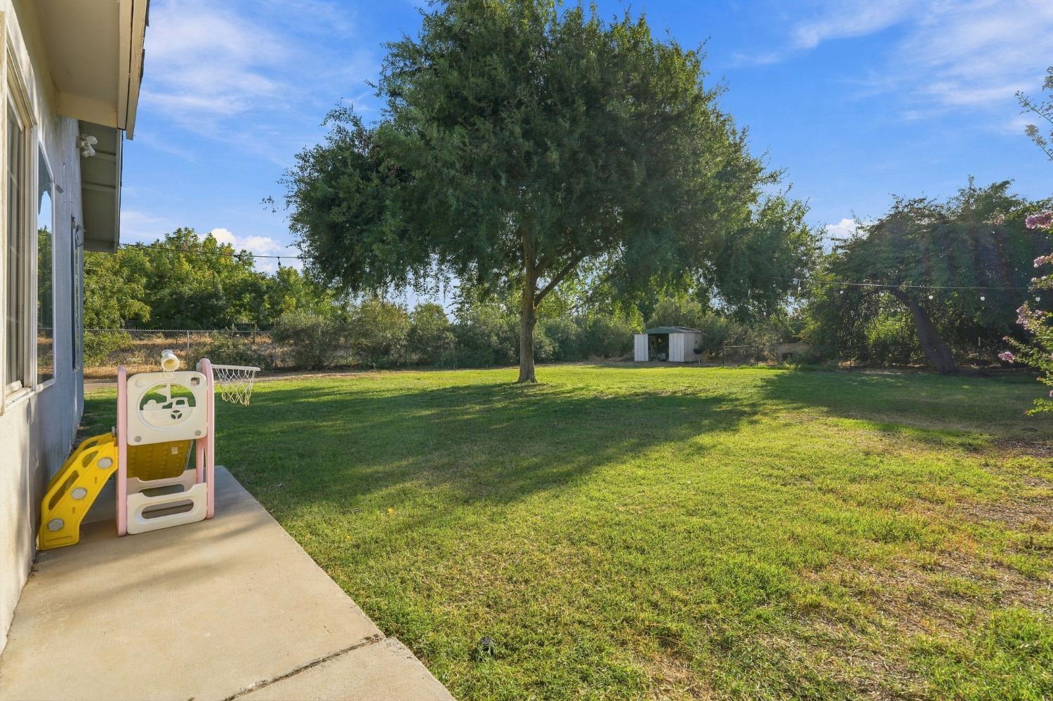 3625 S HIghland Ave, Selma, CA 93662