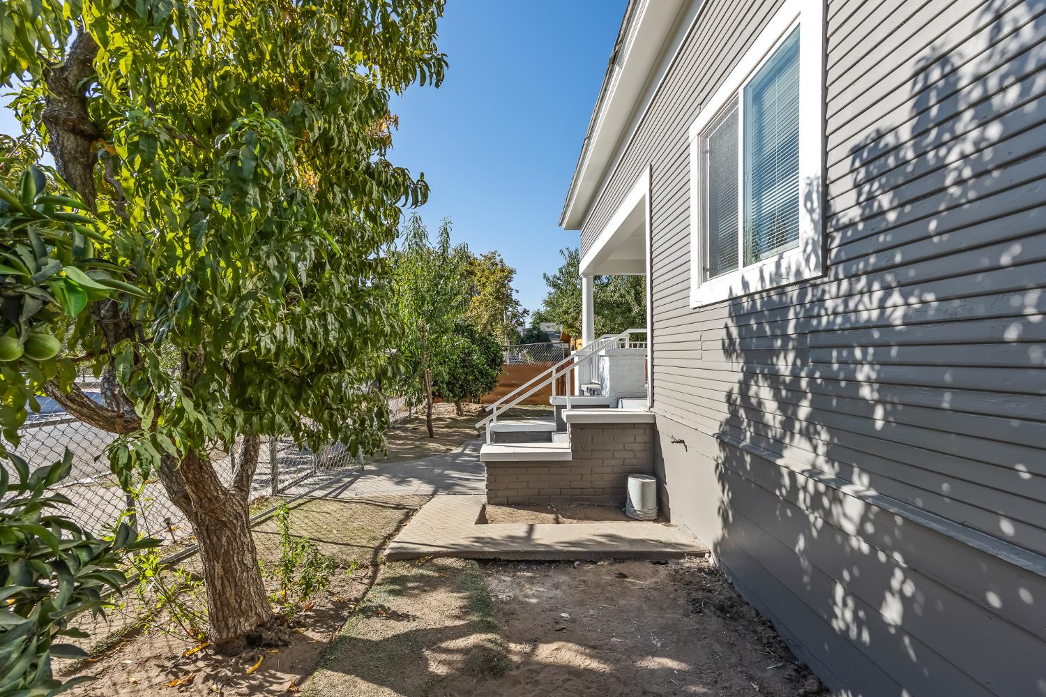 415 N Valeria St, Fresno, CA 93701