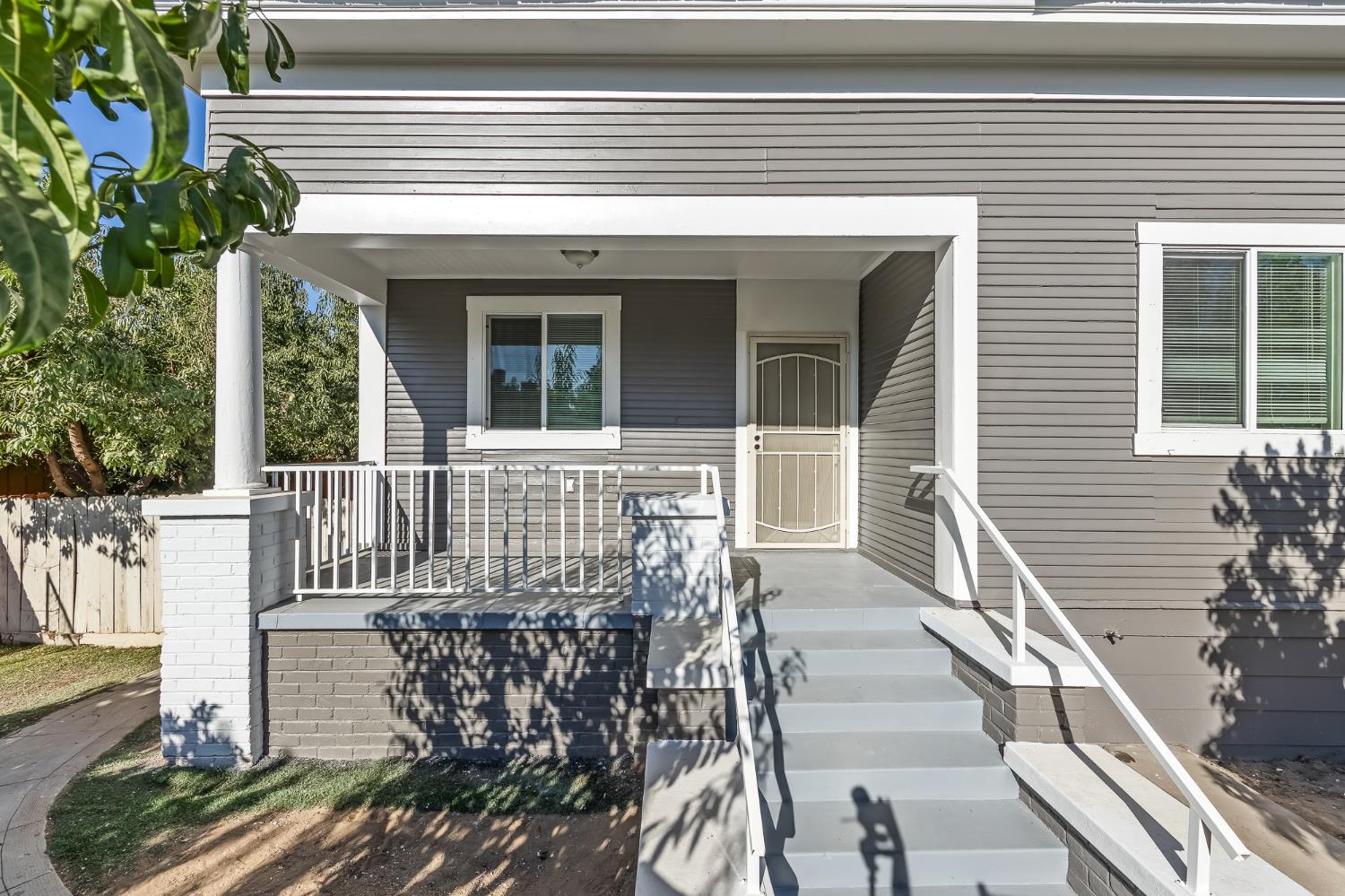 415 N Valeria St, Fresno, CA 93701