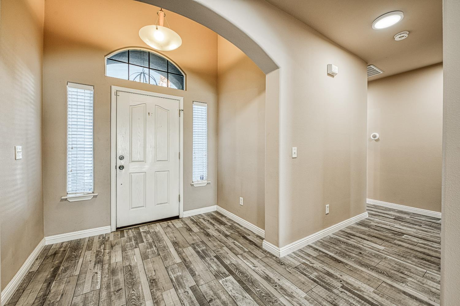3744 Olive St, Selma, CA 93662